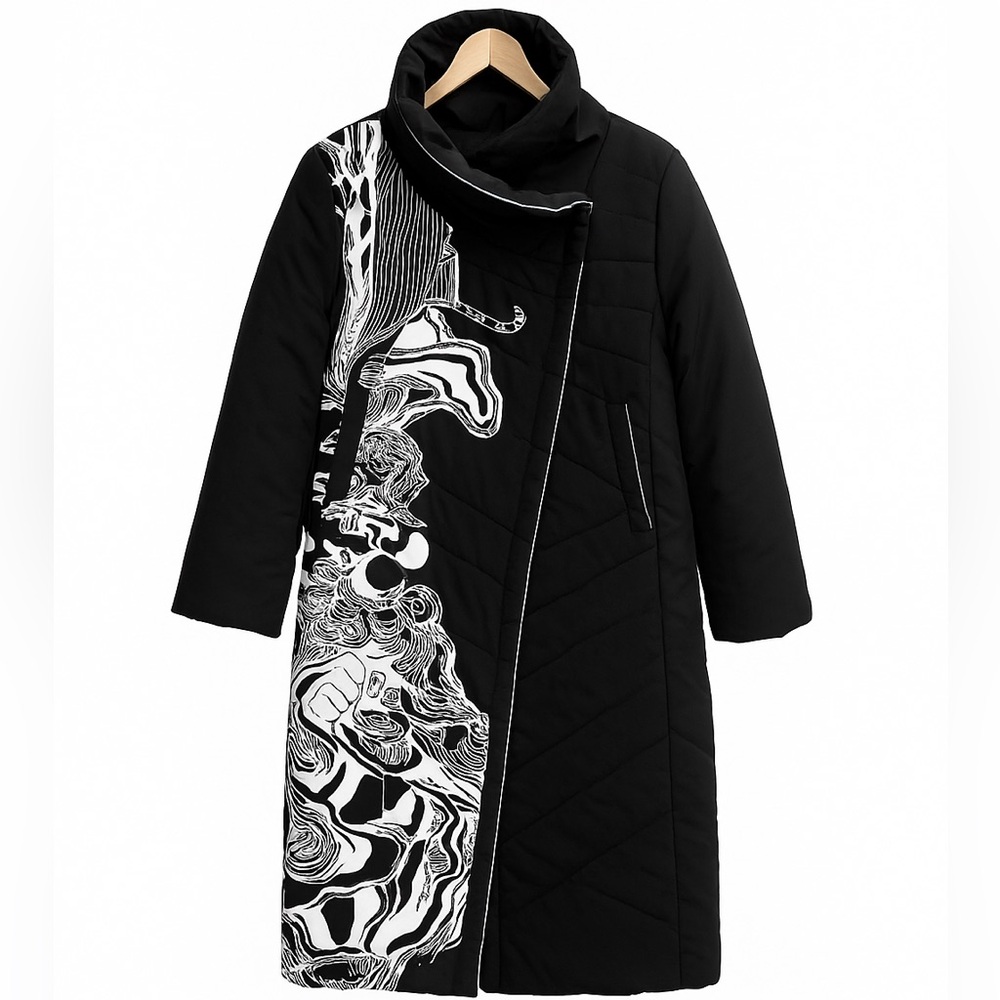 Abstract print Black and White Women's Maxi puffer Coat